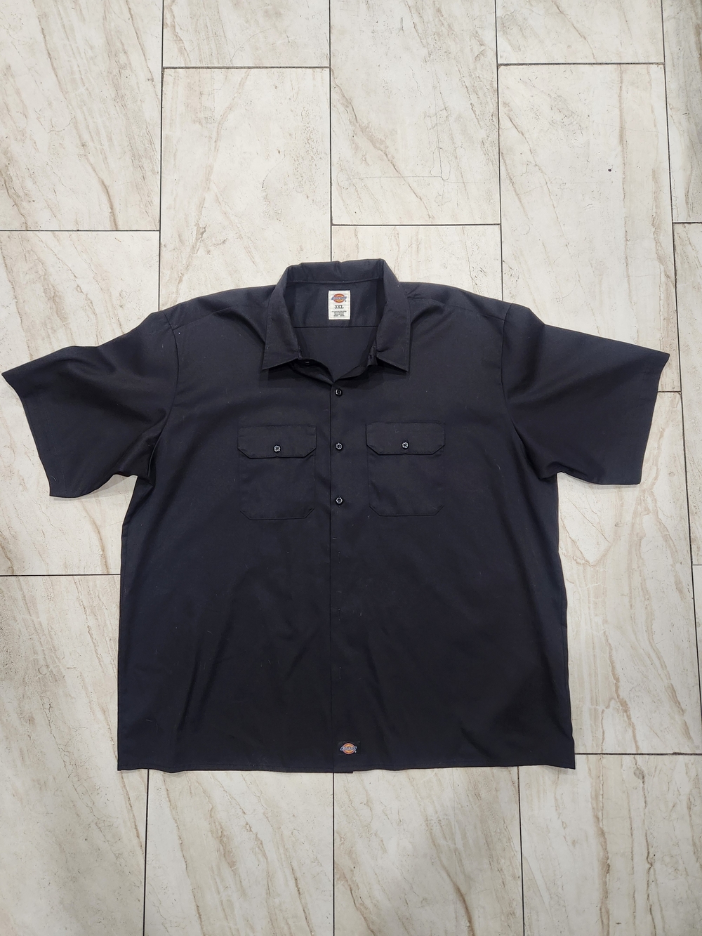 Dickies Men’s Short Sleeve Button-Down Shirt - Black